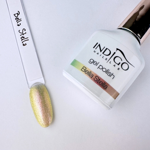 BELLA STELLA nail.jpg