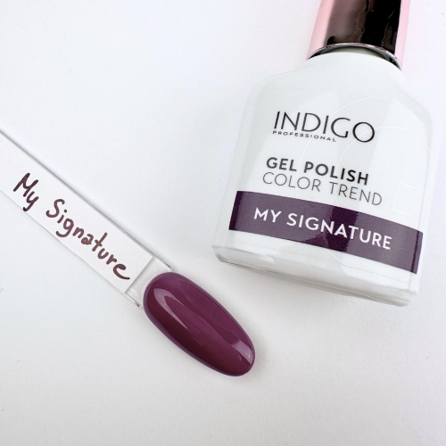 MY SIGNATURE nail.jpg
